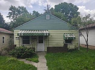 811 E Como Ave, Columbus, OH 43224
