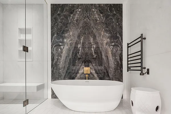 Rented by Compass | media 14