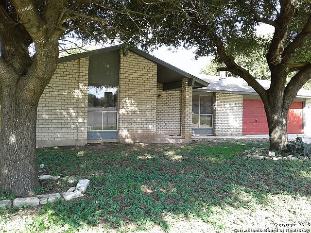 1st image of 2815 Chesterhill Dr