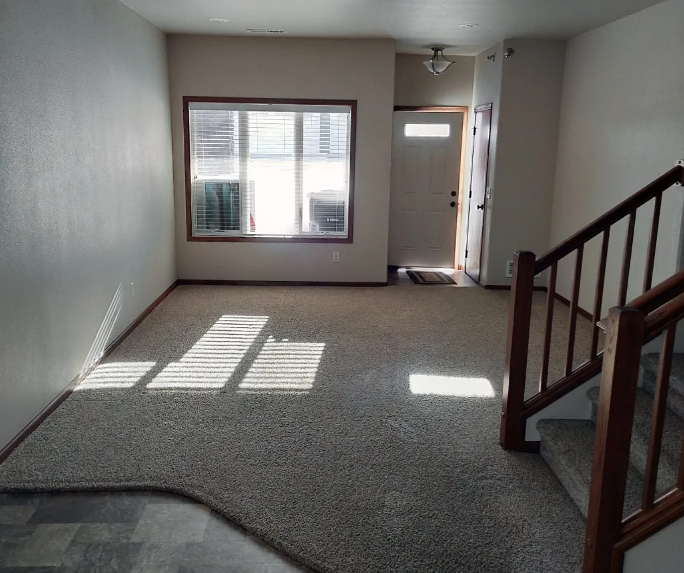 1521 Sharloh Loop - E — Photo 3