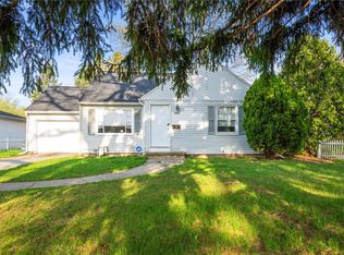 2933 Lake Ave, Rochester, NY 14612