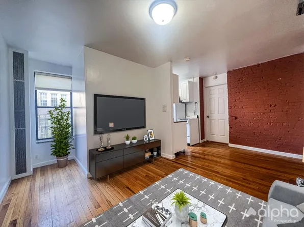 332 East 95th Street image 1 of 11