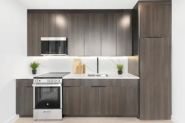 Rented by Fountain Realty Group | media 1