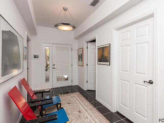 4th image of 15 Viscaya Ln #15