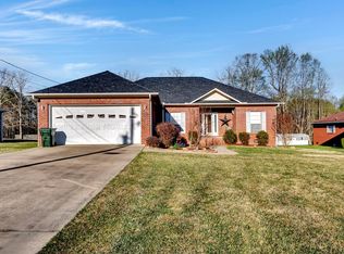 2568 Rolling Meadows Dr, Jasper, AL 35503