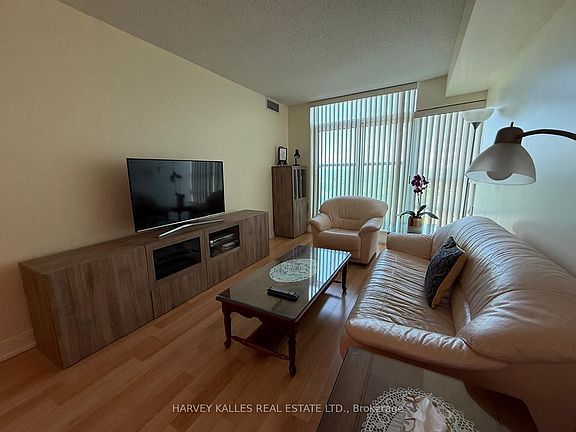 3rd image of 238 Bonis Ave #1915
