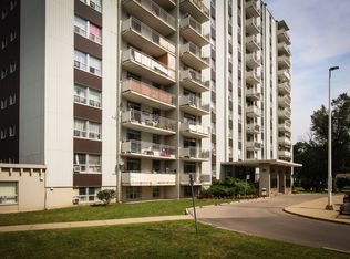 2570 Argyle Rd, Mississauga, ON L5B 1V2