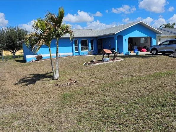229 SE 3rd Ter, Cape Coral, FL 33990