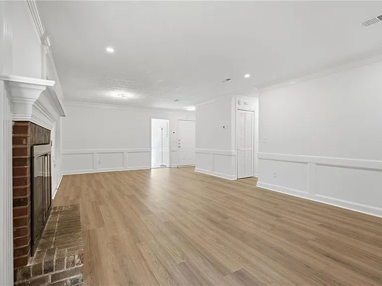 129 Sandalwood Cir — Photo 12