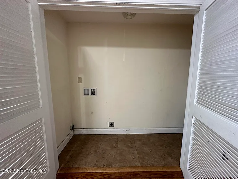 5148 Floral Bluff Rd #2 — Photo 8
