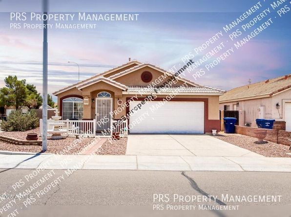 1943 E San Tan St