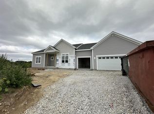N68W26123 Brighton Dr, Lisbon, WI 53089
