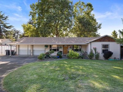 1615 Crater Lake Ave, Medford, OR, 97504