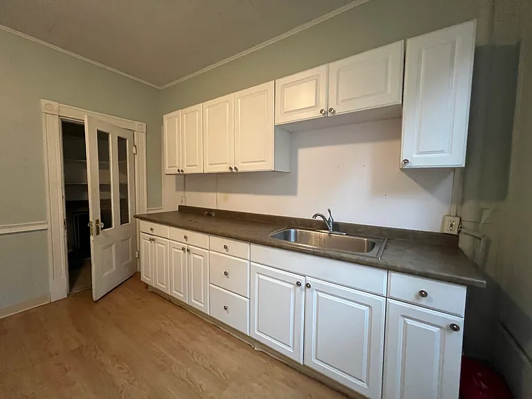 341 Cambridge St #2 — Photo 12