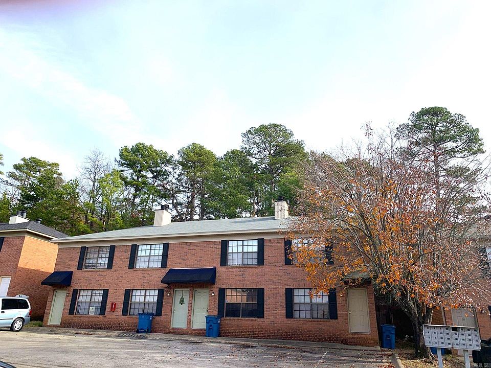 2nd image of 1817 Reservoir Rd
