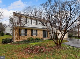 15720 Buena Vista Dr, Rockville, MD 20855