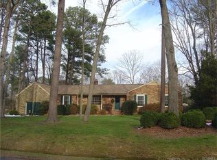 11451 Rochelle Rd, Chester, VA 23831