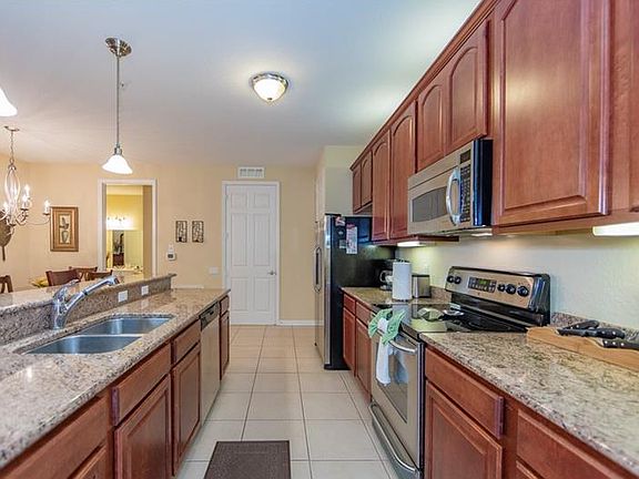 5th image of 5036 Shoreway Loop Unit 10205