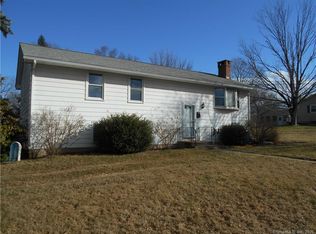 97 Milardo Ln, Middletown, CT 06457