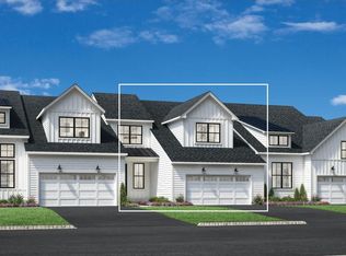 40 Captain Esposito Lane, Pearl River, NY 10954