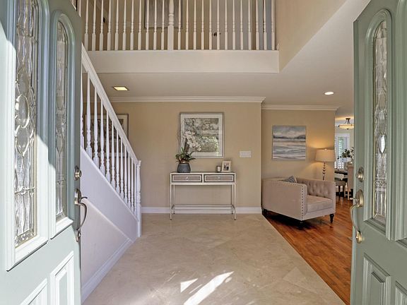 2nd image of 7192 Anjou Creek Cir