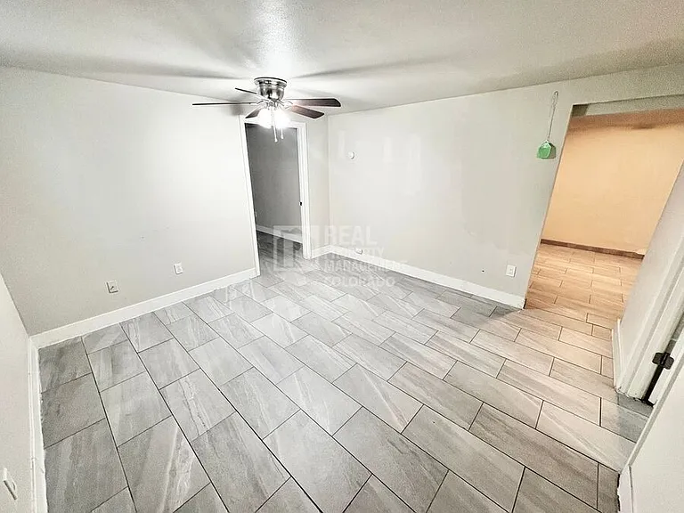 315 Galena St — Photo 17