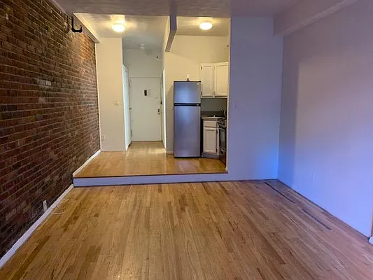 Rented by Prince Real Estate Associates LLC | media 8