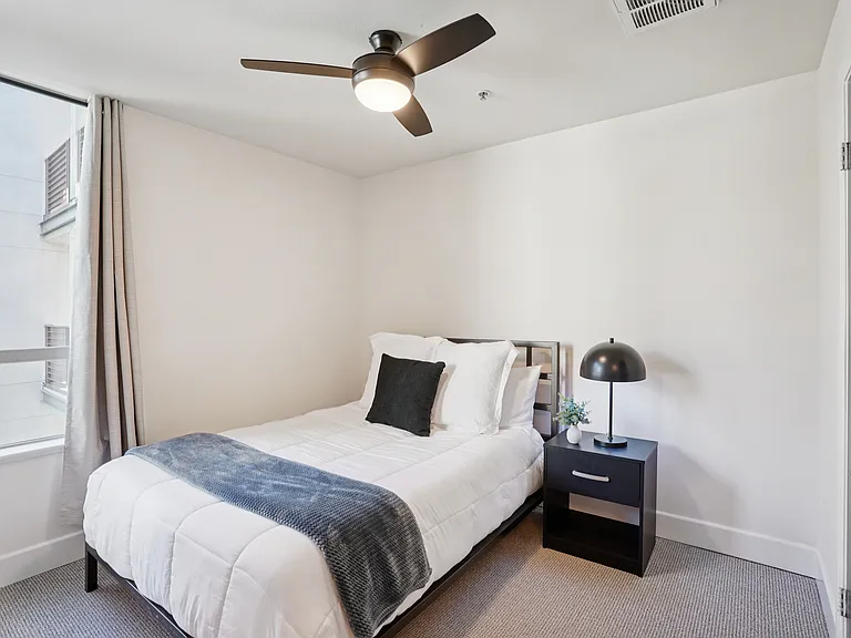 100 S Alameda St #371 — Photo 10