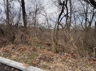 1039 Burton Ave, Cincinnati, OH 45229