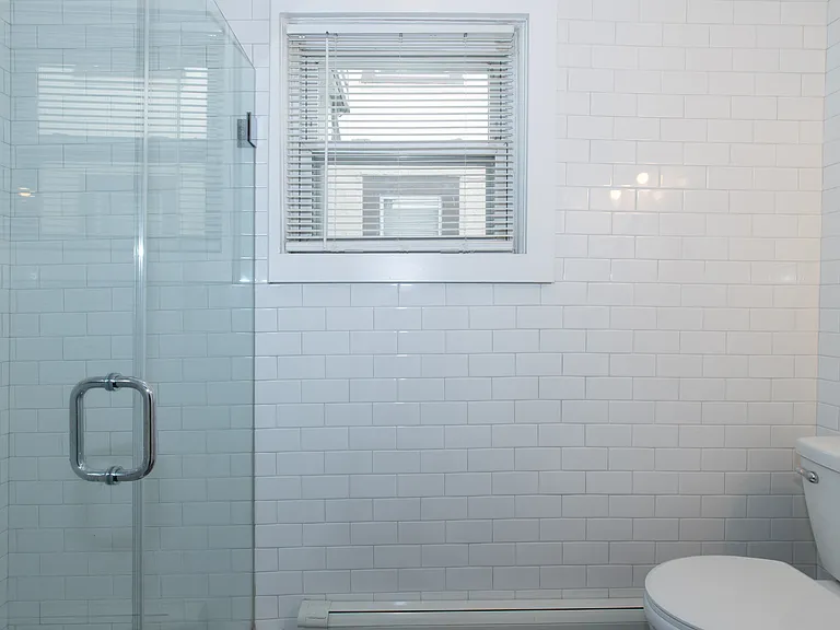 full bath