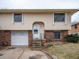 2666 N 93rd St, Omaha, NE 68134