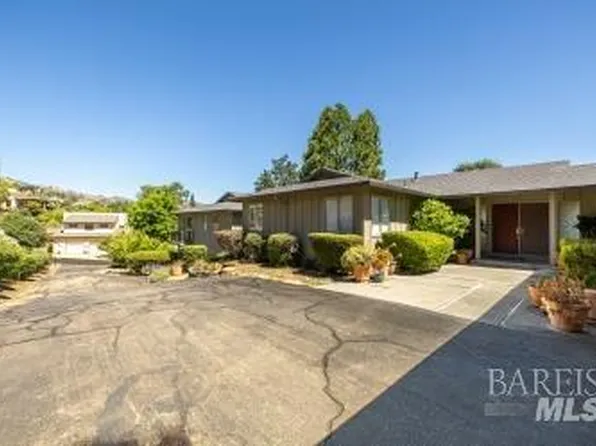 107 Oak Hill Court, Vacaville, CA 95688