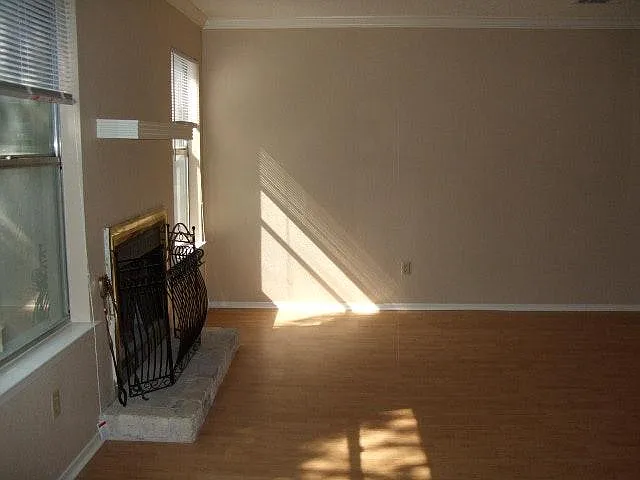 4 bed, 2.5 bath, 1738 sqft, $1,895 — Photo 3