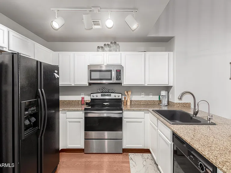 4302 E Jasper Dr — Photo 11