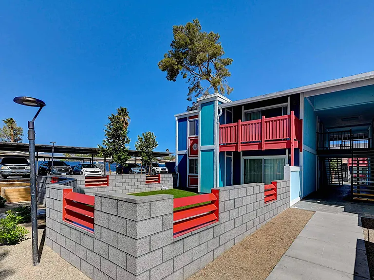 Namaste Apartments — Photo 60