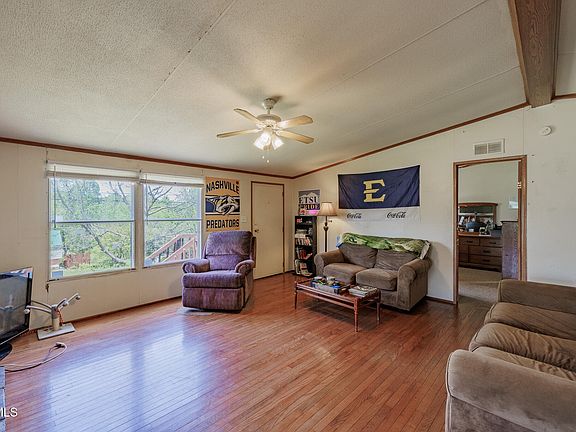 3rd image of 1005 Antioch Rd