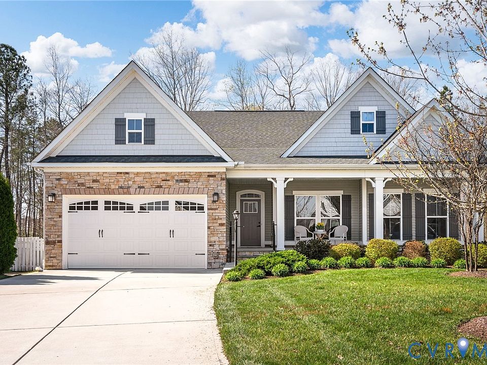 1st image of 17531 Great Falls Cir