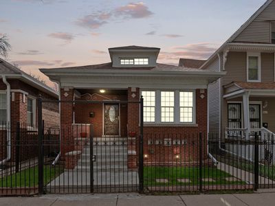 8805 S Carpenter St, Chicago, IL, 60620