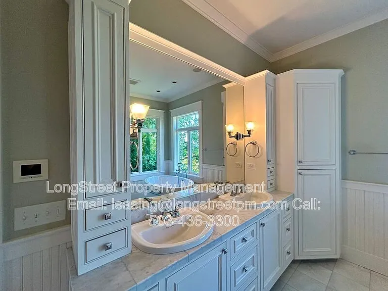 550 NW Alpine Ter — Photo 59