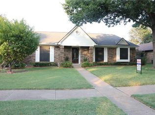 3226 Kingswood Dr, Garland, TX 75040