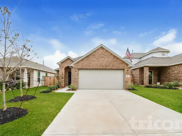 210 Pine Cavern Dr, Willis, TX 77378