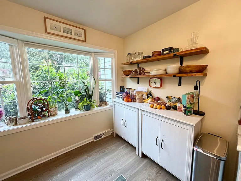 107 Georgetown Grn — Photo 8