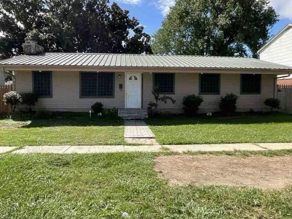 505 John Hopkins Dr, Kenner, LA 70065