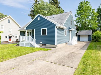 165 Culver Pkwy, Rochester, NY, 14609