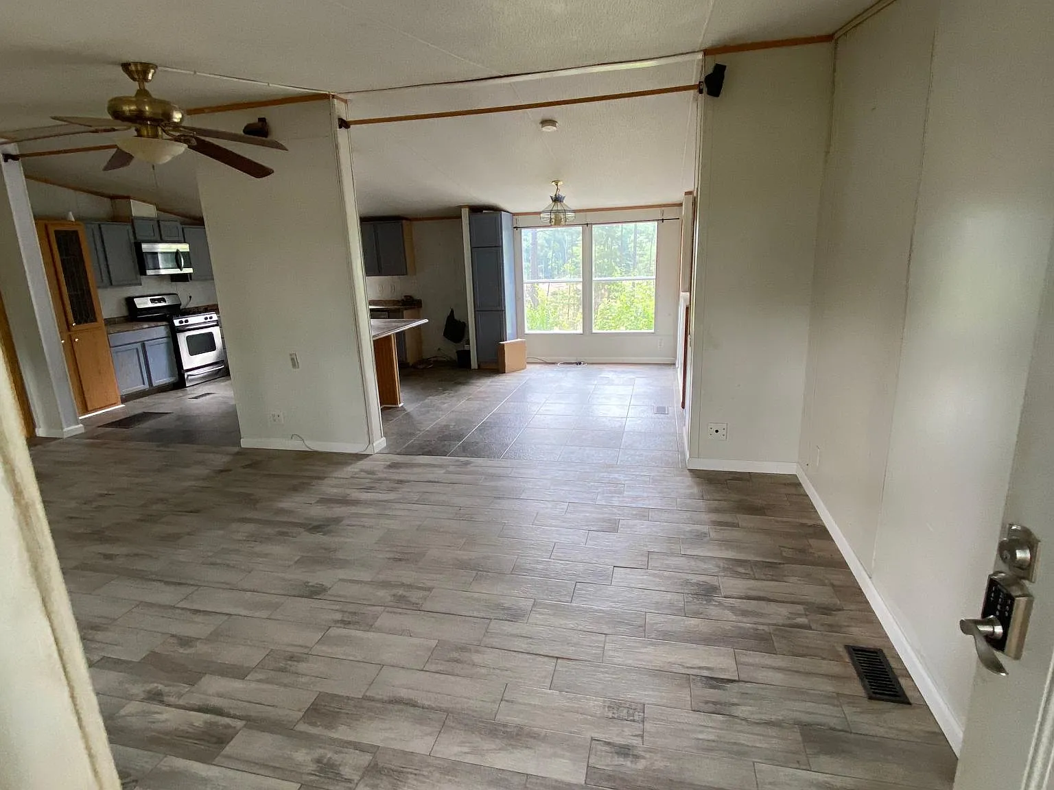 4408 Bigham Rd — Photo 3