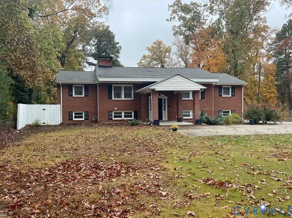104 Swift Creek Ln, Colonial Heights, VA 23834
