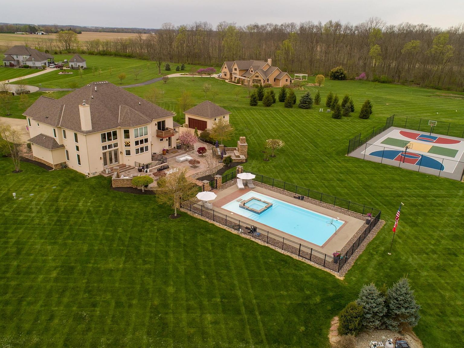 4280 Abbey Chase Ct, Hilliard, OH 43026 Zillow