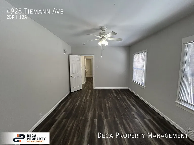 4928 Tiemann Ave — Photo 7
