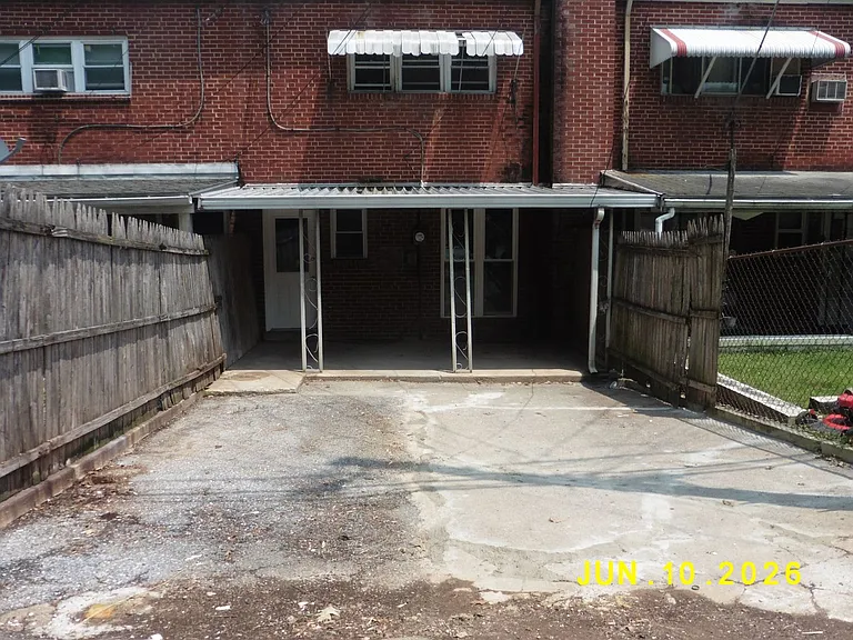 1526 S 13th St — Photo 5