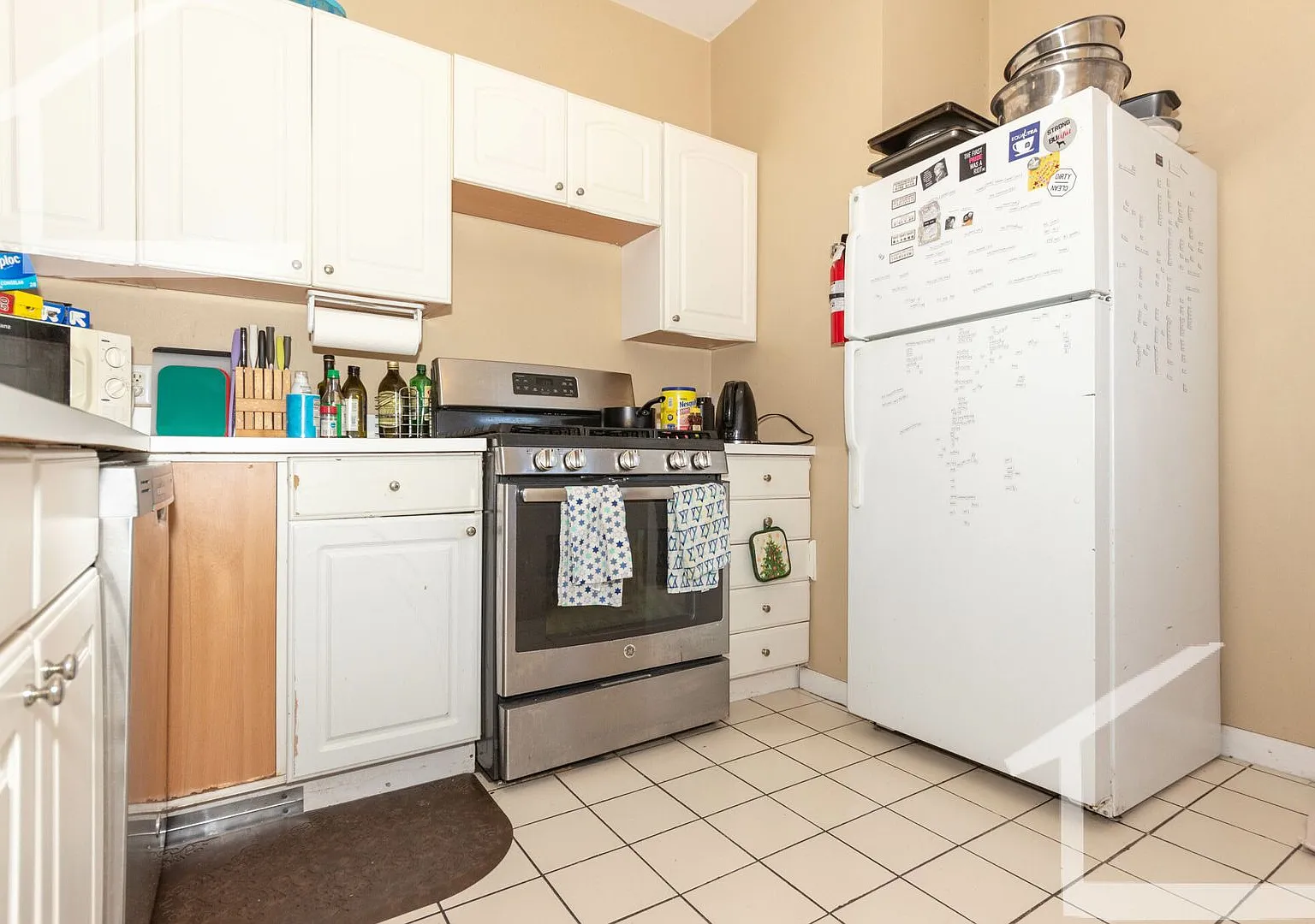 Beautiful 4 bed right in the heart of BU.... — Photo 4